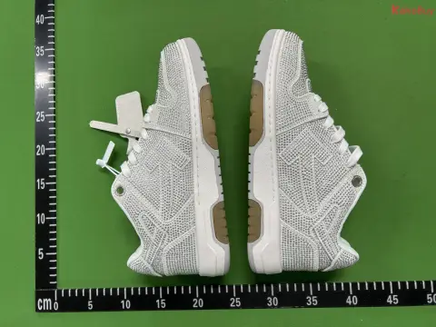 OOO Low-Top Sneakers -6