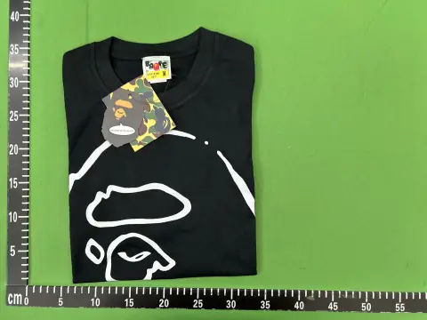 Heavyweight Shark Graphic T-Shirt -4