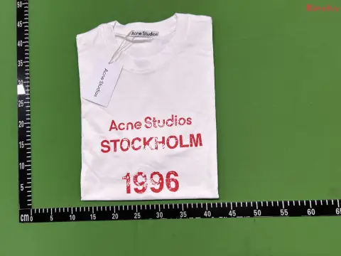 Sample Only Graphic T-Shirt -4