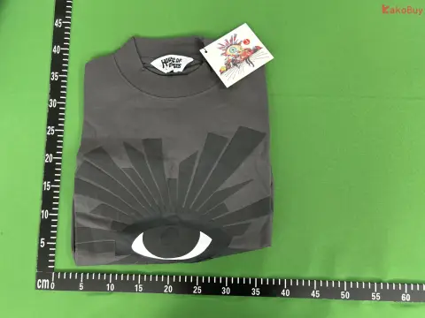 Eye Graphic T-Shirt -4