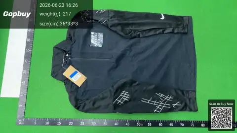 Division Flash Half-Zip Top -3