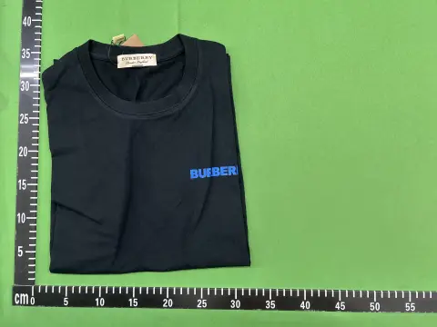 Burberry Heritage Graphic T-Shirt -3