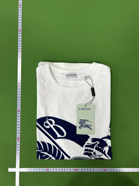 Burberry Knight Graphic T-Shirt -4