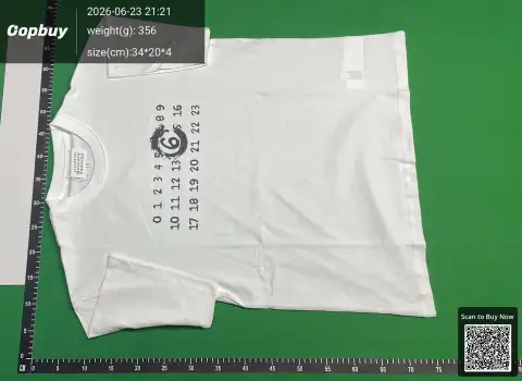 Maison Margiela Number Logo Black T-Shirt -4