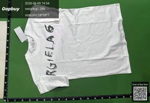 Maison Margiela Number Logo Black T-Shirt -6