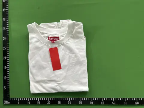 Supreme Logo Black T-Shirt -3