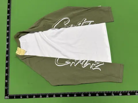 Raglan Graphic Long Sleeve T-Shirt -3