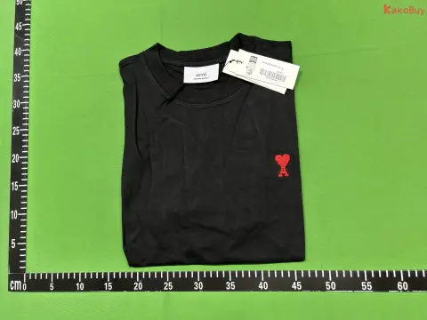 Ami Heart Logo Gray T-Shirt -3