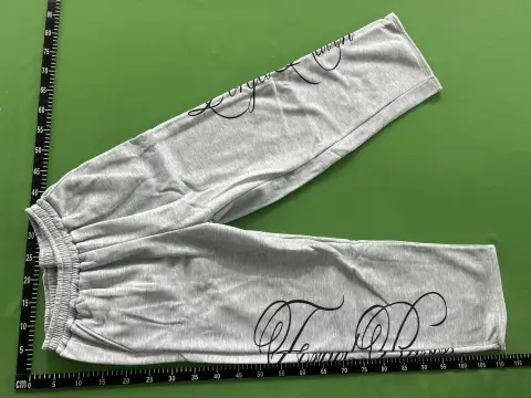 Script Graphic White Long Sleeve T-Shirt -2