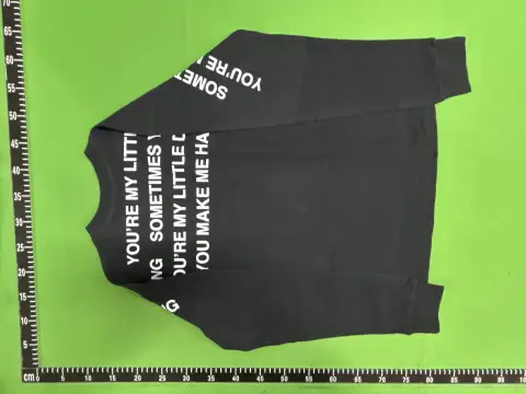 Heart Hand Graphic Long Sleeve T-Shirt -2