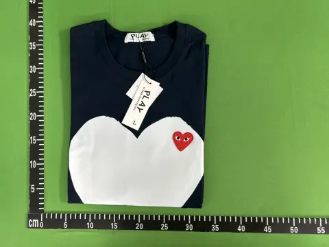 Comme des Garcons Play Heart T-Shirt -6