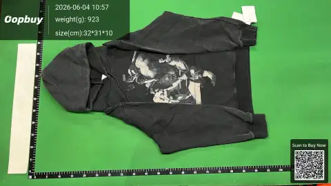 Off-White Graphic Pullover Hoodie -5