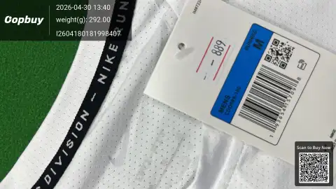 Nike Running Graphic T-Shirt and Shorts Set -4