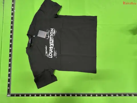Louis Vuitton Graphic Black T-Shirt -4