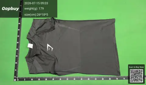 Gymshark Compression Training T-Shirt -6
