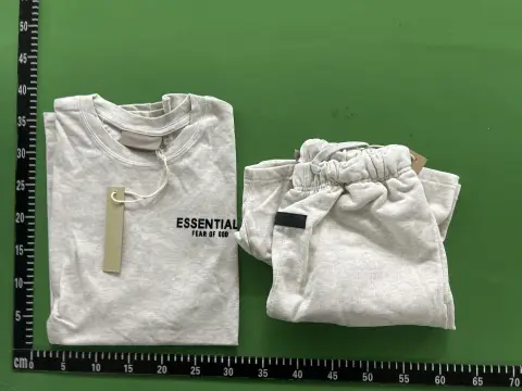 Essentials FOG Gray T-Shirt -3