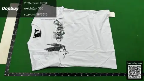 City Graphic Black T-Shirt -5