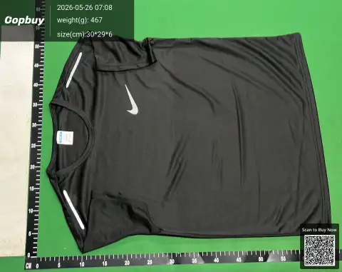 Nike Reflective Training T-Shirt and Shorts Set -2