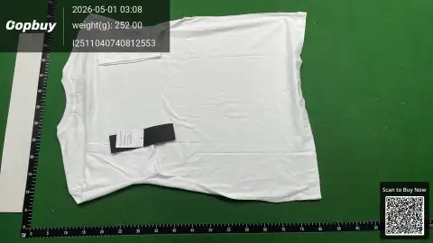 Nike Logo White T-Shirt -2