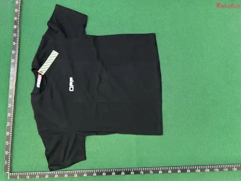 Off-White Arrow Logo Black T-Shirt 3