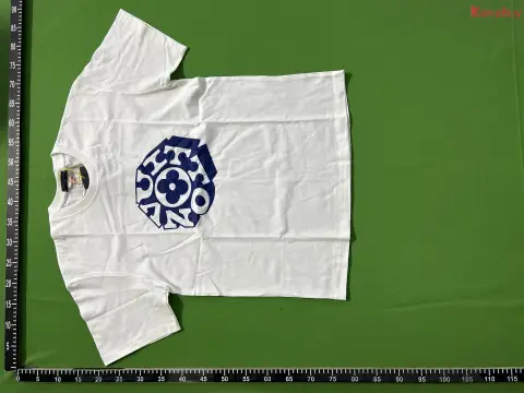 Louis Vuitton Flower Logo Black T-Shirt -2