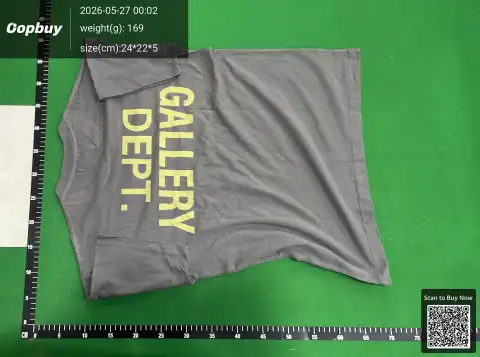 Gallery Dept Logo T-Shirt 3