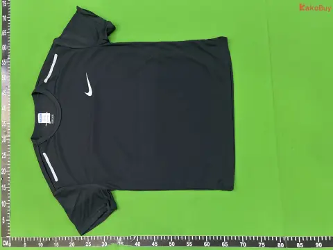 Nike Athletic T-Shirt and Shorts Set -3