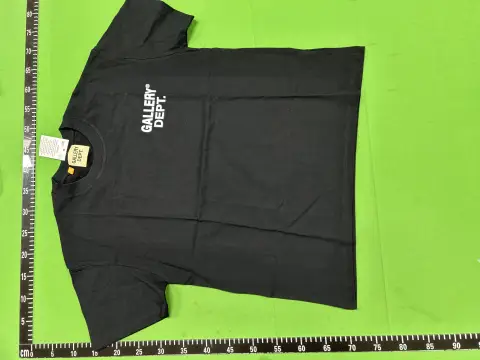 Gallery Dept Logo T-Shirt 3
