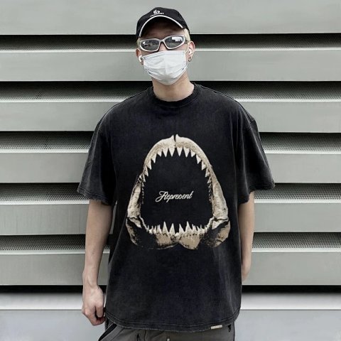 Represent Shark Graphic T-Shir