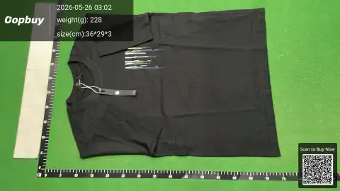Amiri Graphic T-Shirt -4