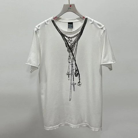 Number Nine Necklace Graphic T