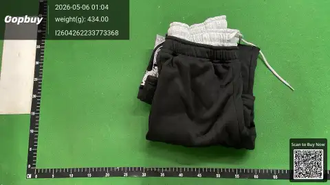Stussy Graphic Shorts -4