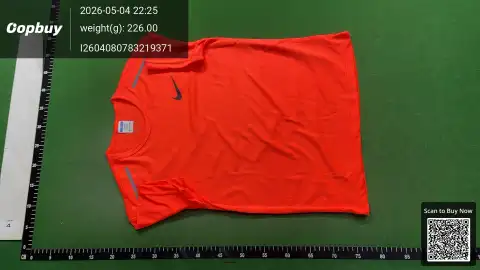Nike T-Shirt and Shorts Set -5