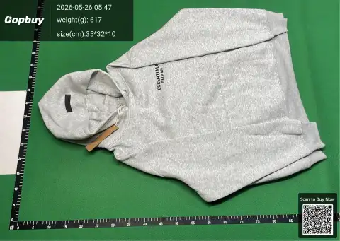 Essentials Logo Sweatshirt -3