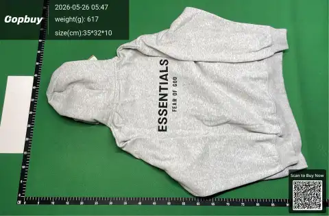 Essentials Logo Sweatshirt -5