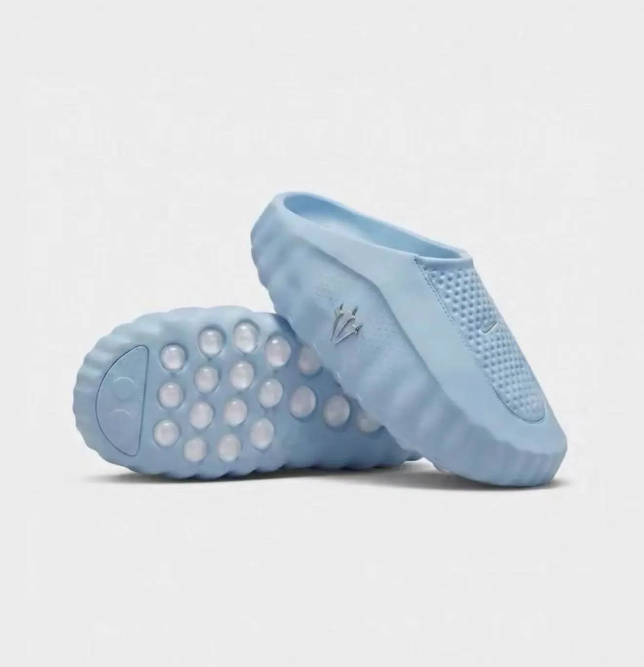 Mind 001 Cushioned Slip-On Sho