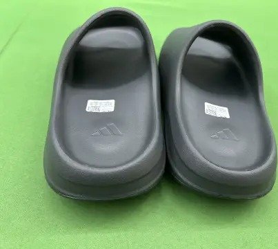 Classic Comfort Slides 02 -2