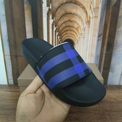 Classic Check Pattern Slides