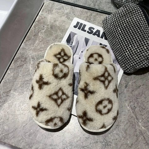 Fashion Furry Slides