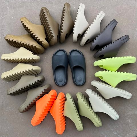 Versatile Fashion Slides 102