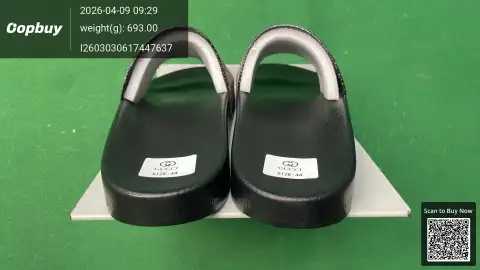 Paris Logo Slides -6