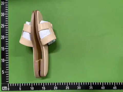 Minimalist Leather Sandals -6