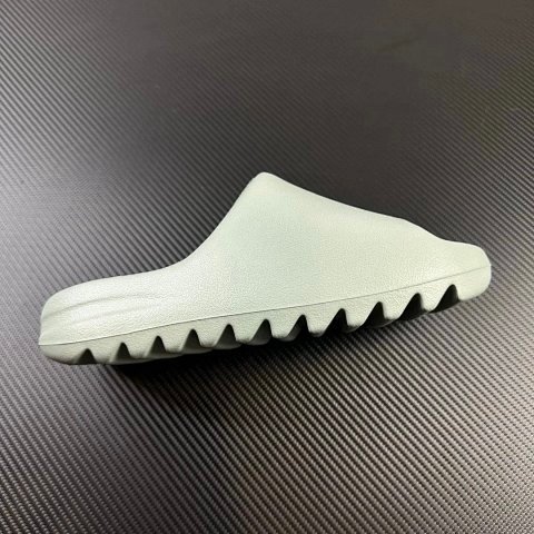LW Foam Slide Collection