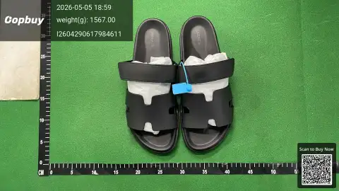 Premium Mixed-Material Slides -3