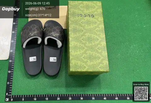 Versatile Fashion Slides 106 -6