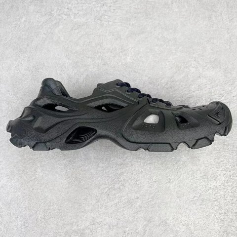 Paris Sandal and Slide Collect