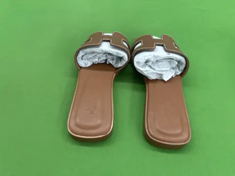 Fashion Everyday Slides -6