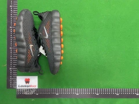 Sculpted Platform Slides