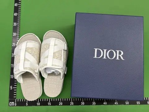 Sculpted Platform Slides -4