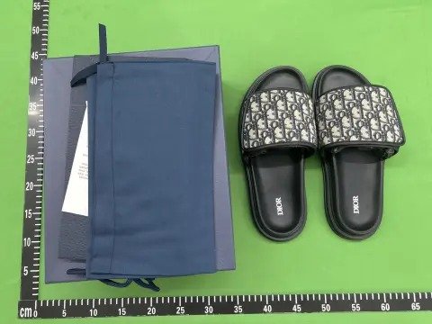 Sculpted Platform Slides -6
